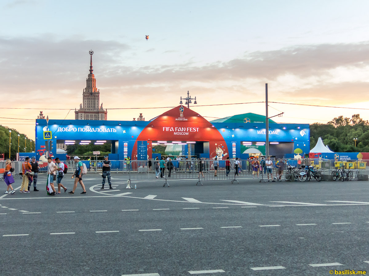 Входные павильоны досмотра.