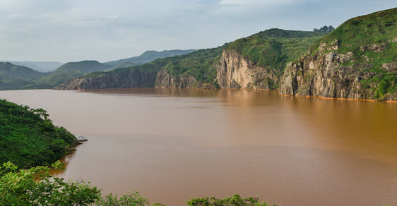 озеро-убийца Ньос. Камерун