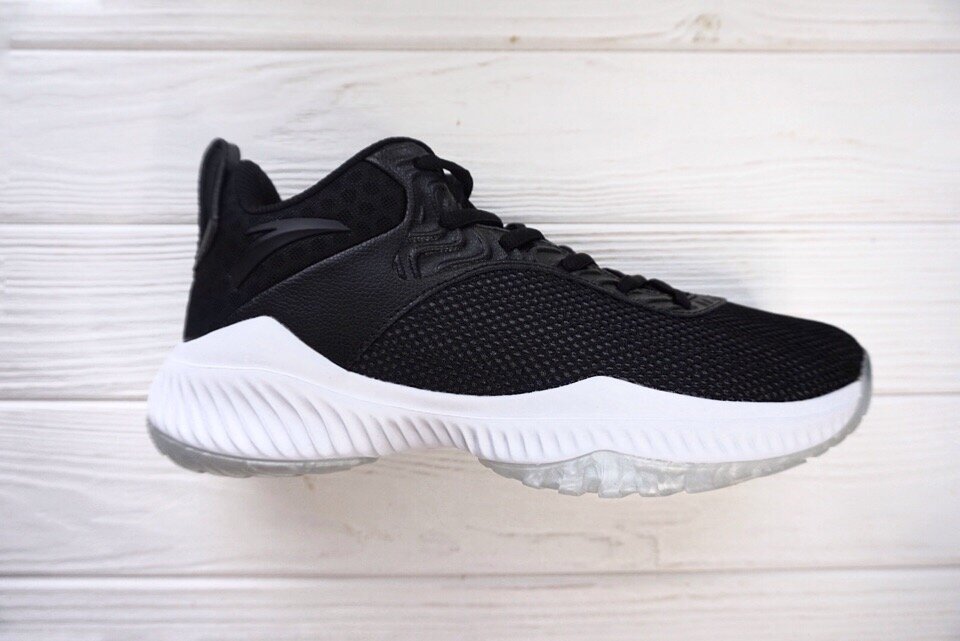 ANTA "BASKETBALL HARDCOURT" SL BLACK