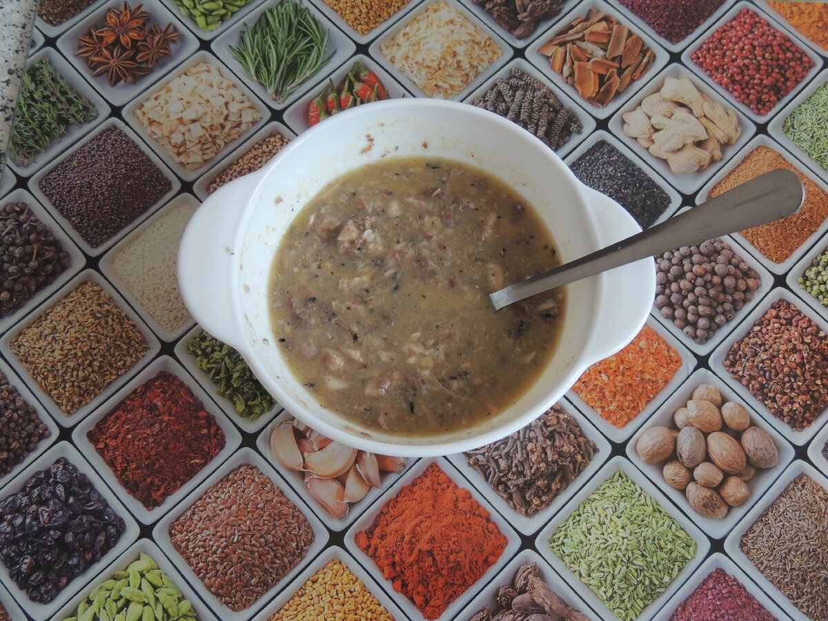 Суп из консервированной сайры с картошкой: рецепт - Лайфхакер
