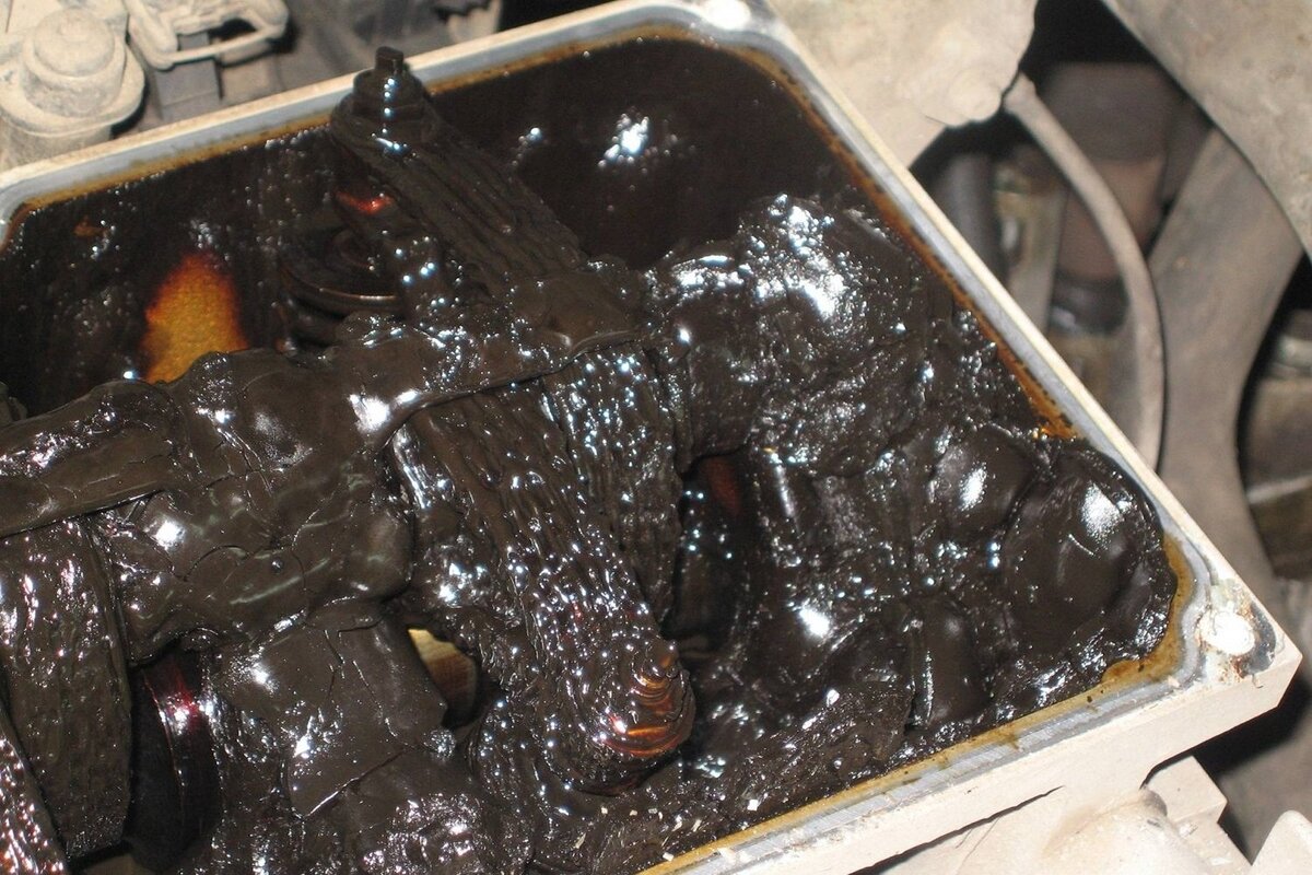 Разметка фундамента. Что будет если залить под. Что будет если залить под. Заливка пола. Шлам в двс.