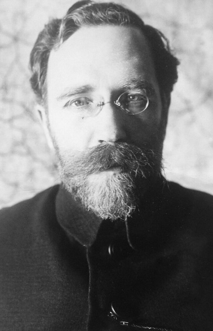 Лев Каменев