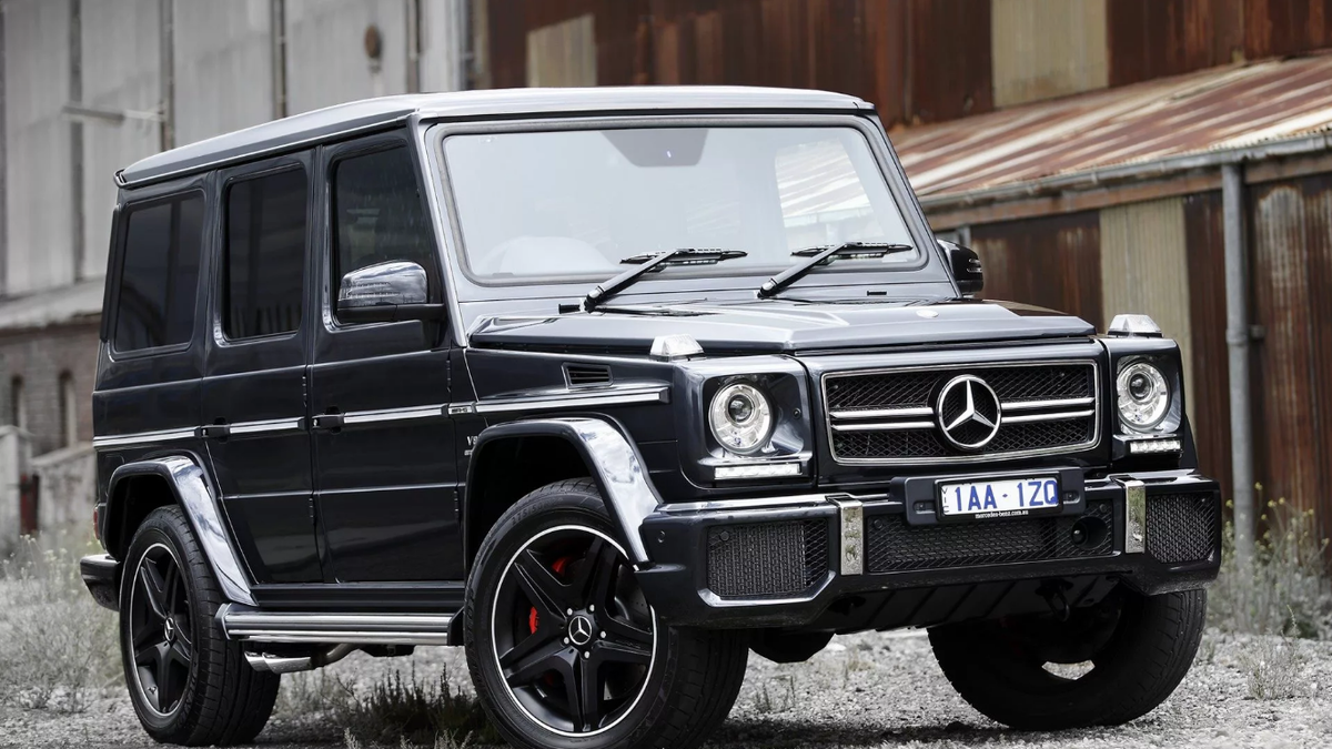 Вид Mercedes Gelandewagen с переди