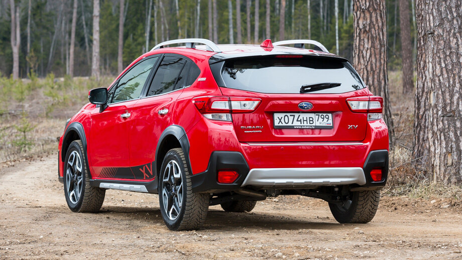 Техническое оснащение для Tokyo альтернативы не имеет: постоянный полный привод Symmetrical AWD, атмосферник 2.0 (150 л.с., 196 Н•м), вариатор Lineartronic. Система безопасности EyeSight — «в базе».