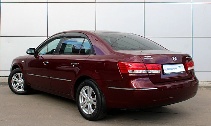 Hyundai Sonata NF, фото: www.njcar.ru