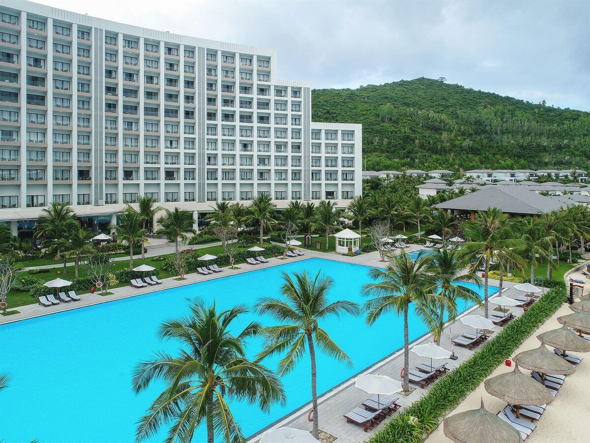 Vinpearl resort and spa вьетнам. Вьетнам vinpearl resort. Vinpearl resort вьетнам. Нячанг винперл. Отель винперл вьетнам нячанг.
