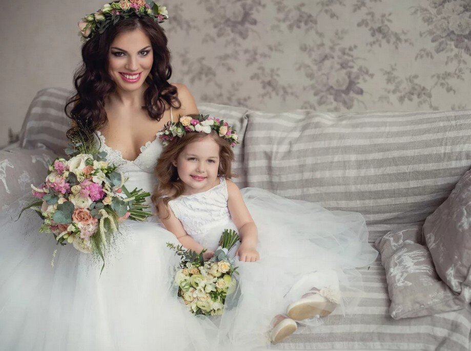 Многие дети сравнивают, чья мама красивее и вашему ребенку тоже хотелось бы, чтобы другие дети считали его маму самой-самой.