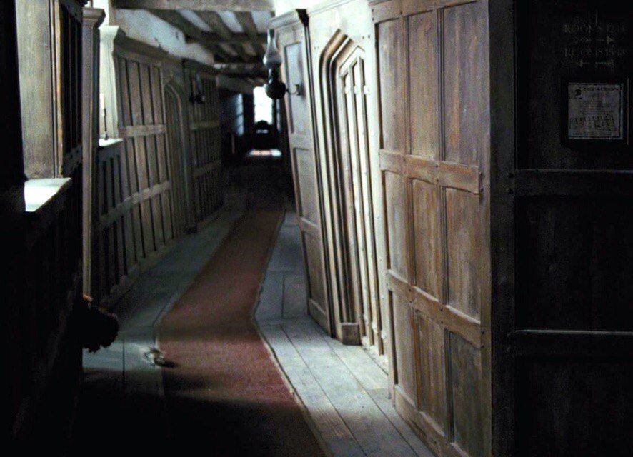 Дырявый котел в Лондоне