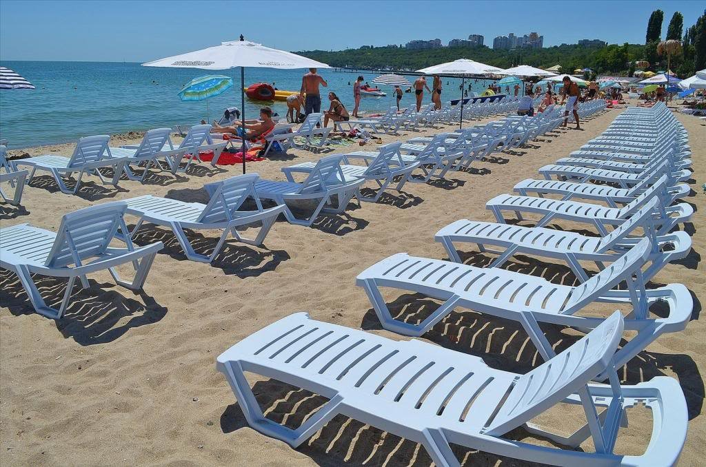 Платный пляж в Одессе. Источник: yandex.com