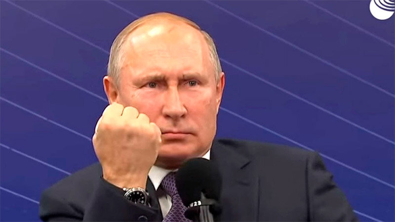 Путин или чиновники, кто победит?