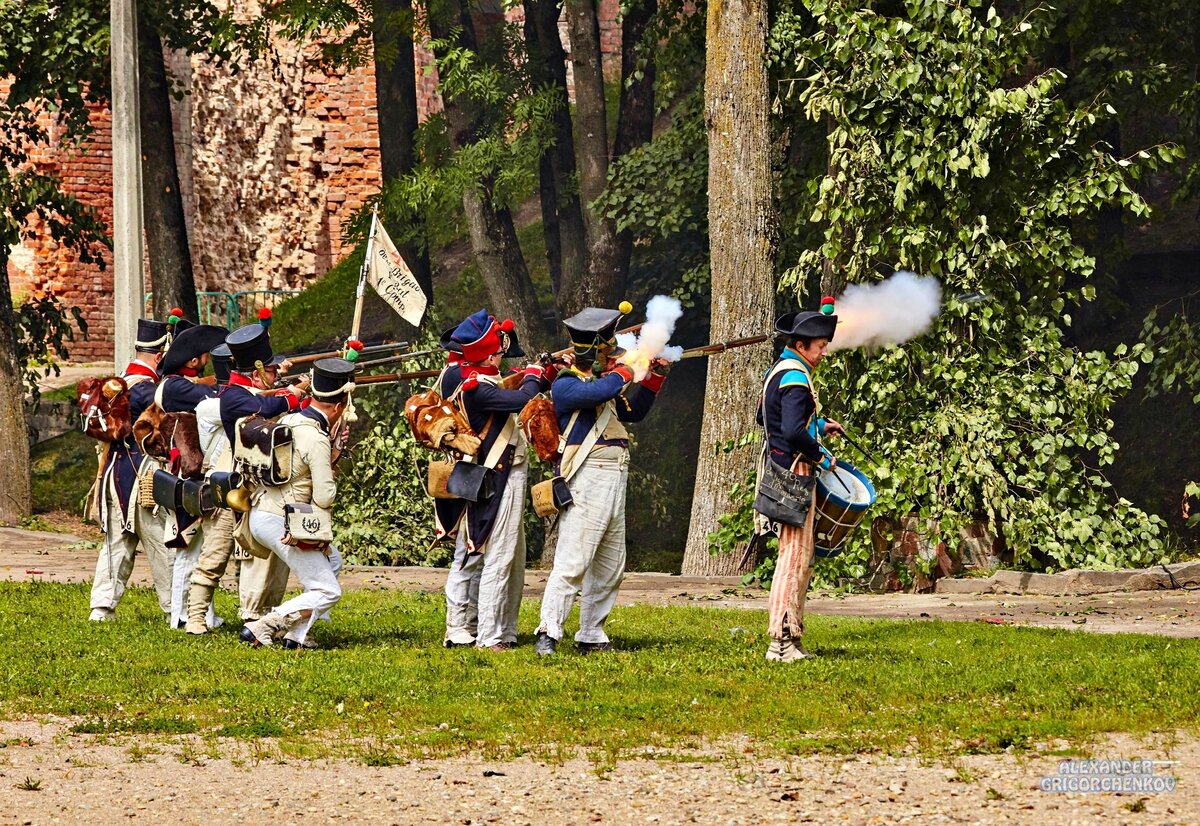 Смоленский рубеж сафоново. Реконструкция событий вов лопатинский сад смоленский рубеж. Смоленский рубеж. Смоленский рубеж реконструкция. Реконструкция вов смоленск.