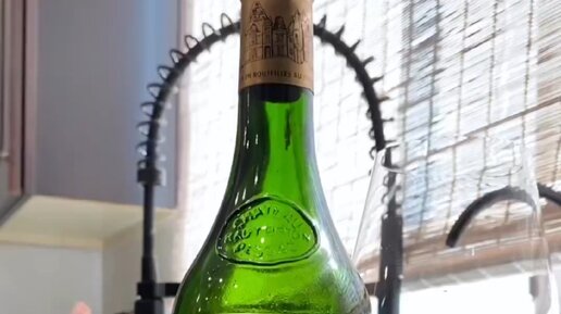 Может ли закрытое вино испортиться