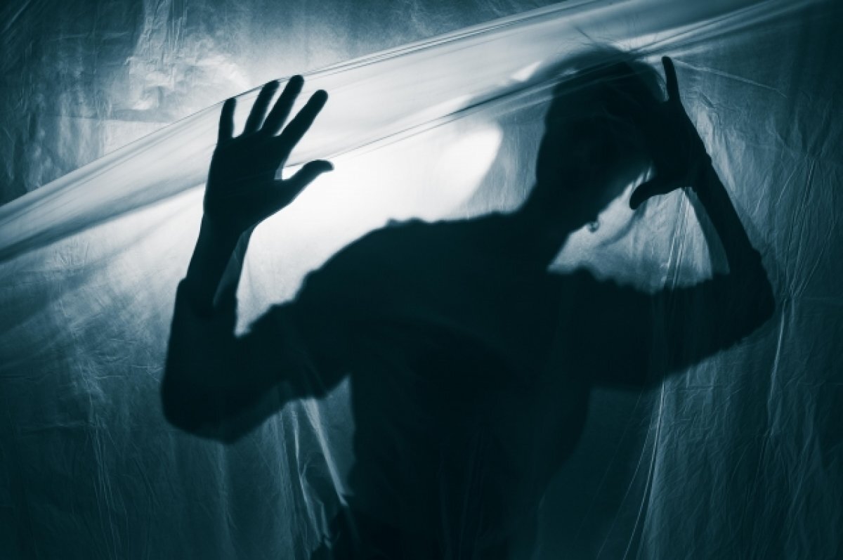    В Тюмени реабилитируют и обучают 16-летнего пленника матери-затворницы