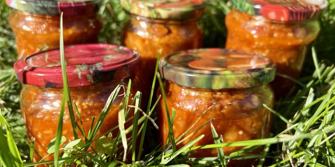 Баклажаны в томатном соусе на зиму – рецепт, который вы точно не пробовали