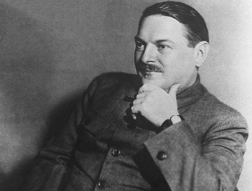 Андрей Александрович Жда́нов 