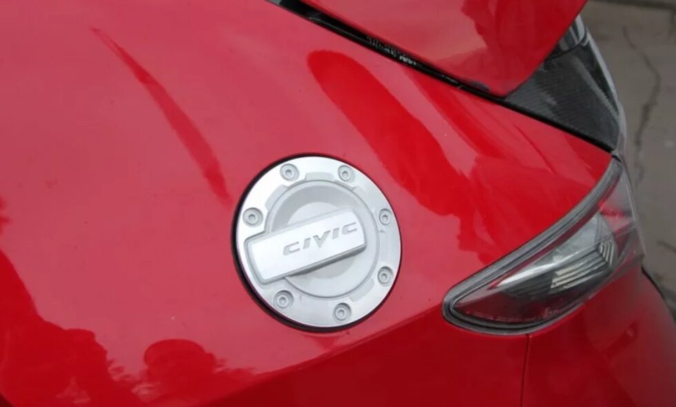 Как ЛЕГКО определить с какой стороны бензобак, не выходя из машины ...