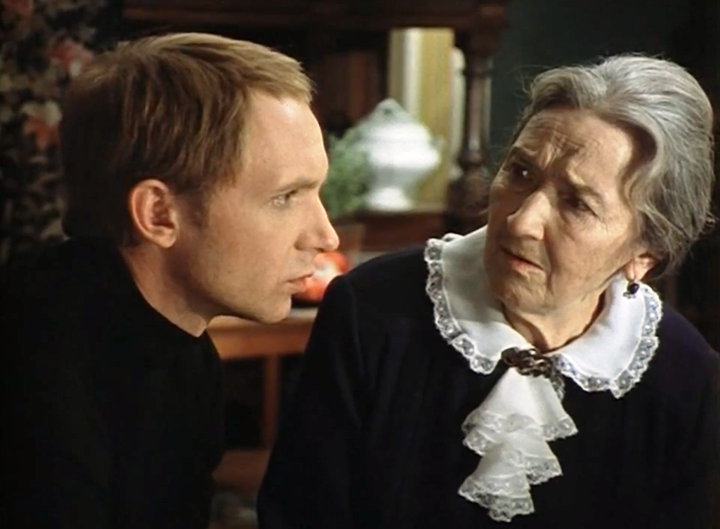 Ты что же, больше не хочешь жениться на Гале? Кадр из фильма