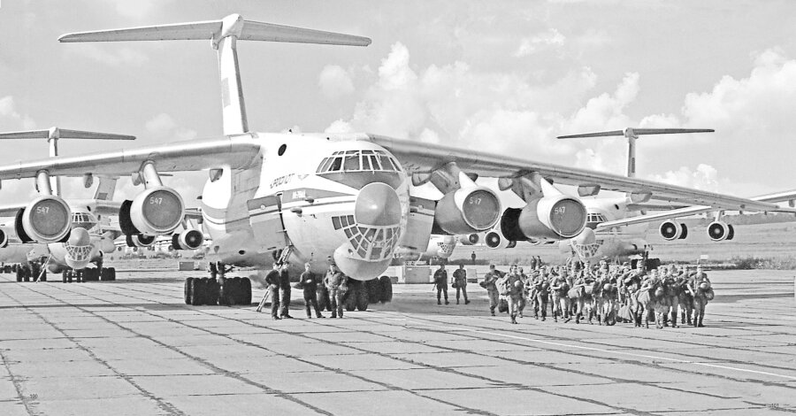 1992 г. Российские миротворцы прибыли в Приднестровье, их ждут местные жители
