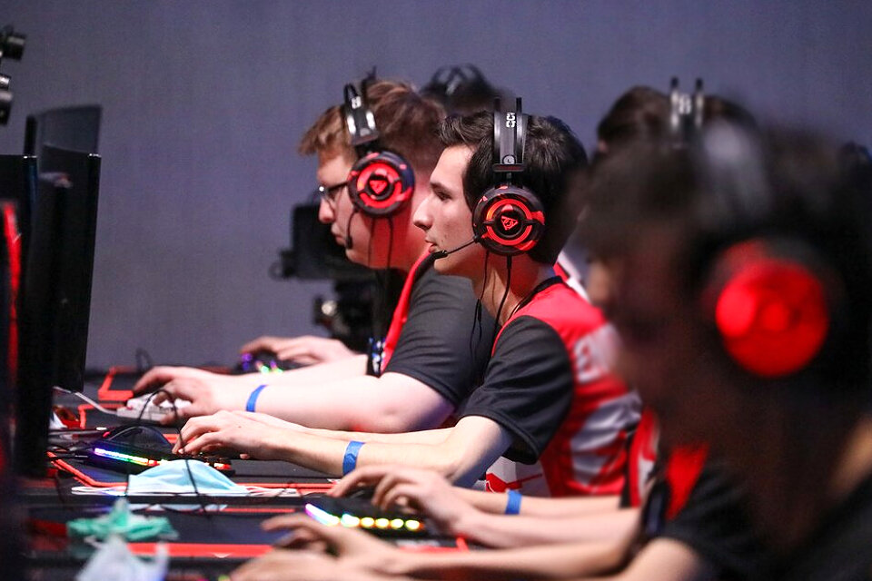    Компьютерные клубы в Москве. Фото: Софья Сандурская/АГН Москва