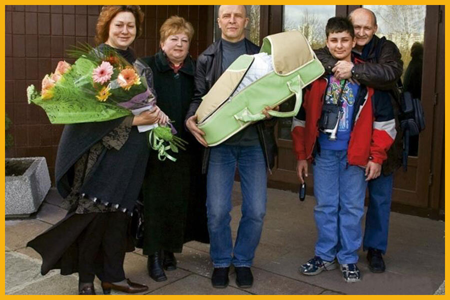 Дети ароновой фото. Муж Марии Ароновой Евгений Фомин. Мария Аронова семья. Мария Аронова муж. Мария Аронова и муж Евгений Фомин.