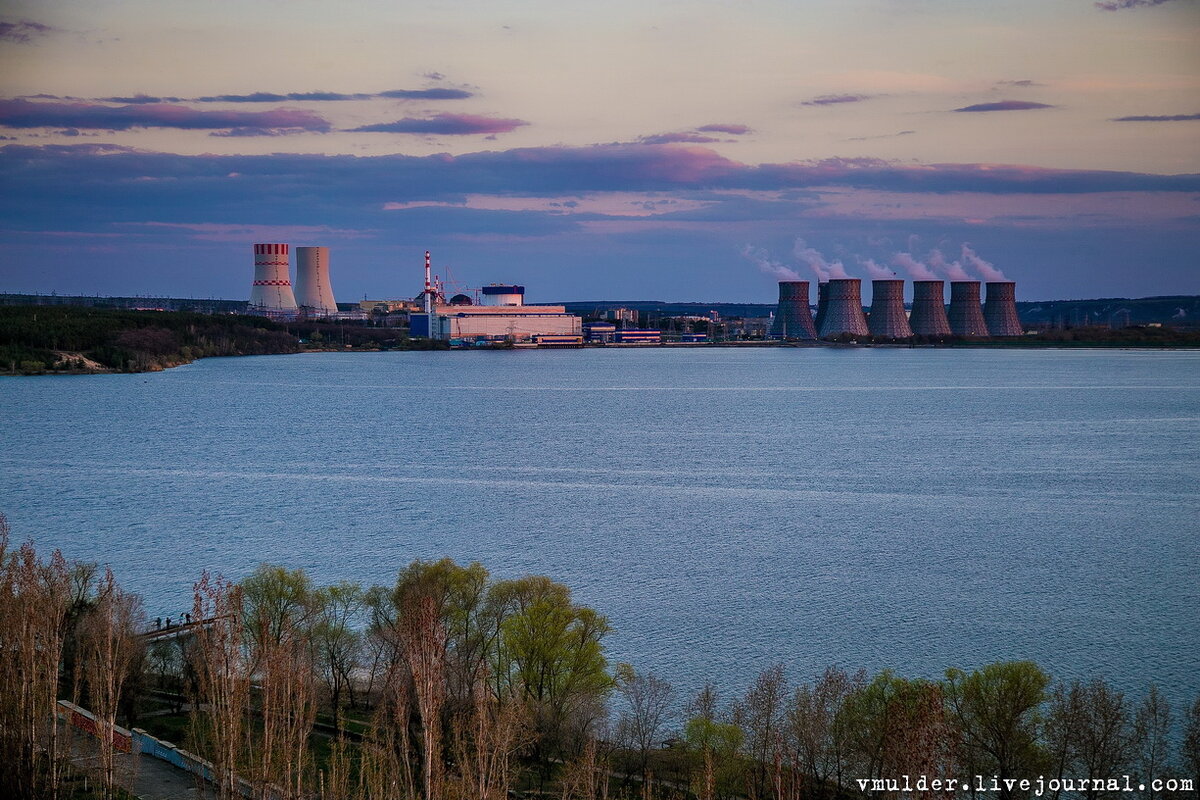 Водохранилища аэс. Нововоронеж атомная электростанция водохранилище. Нововоронеж водохранилище атомная станция. Нововоронеж водохранилище. Нововоронеж Пристань.