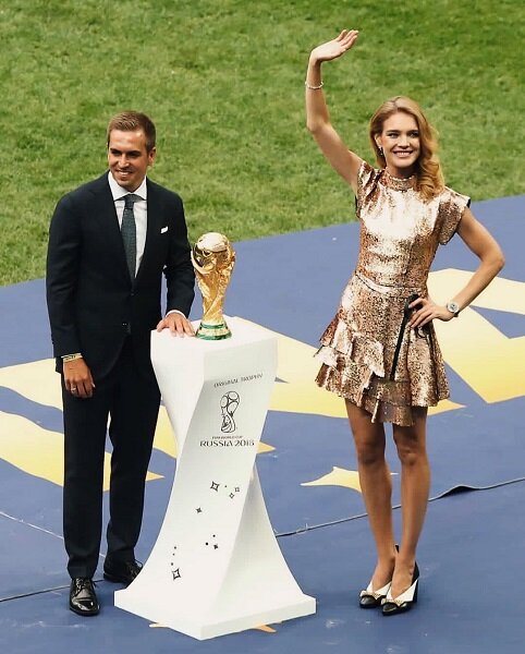  @natasupernova / Instagram.com