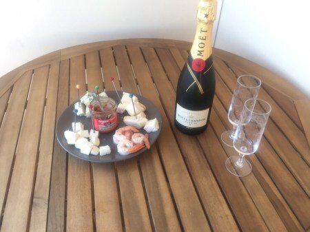 Спустя несколько лет идеально приготовленный ужин 