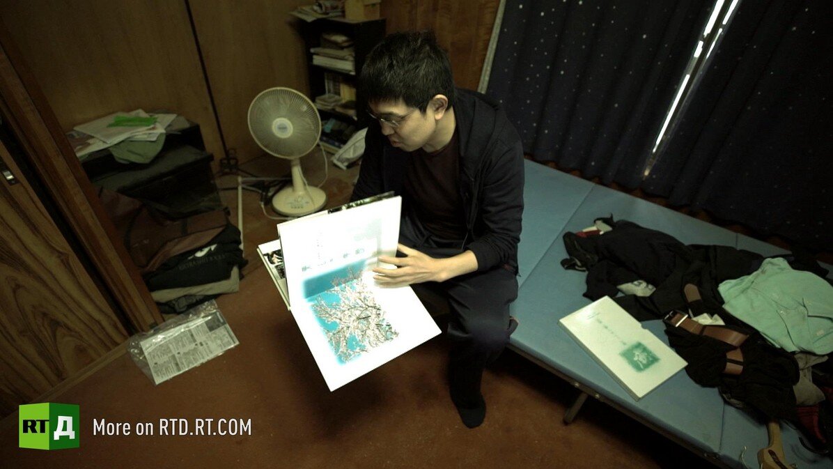 Ryoji is 32 years old. He spent 8 years in his bedroom. / © A still from the documentary film, Hikikomori Loveless/ RTD