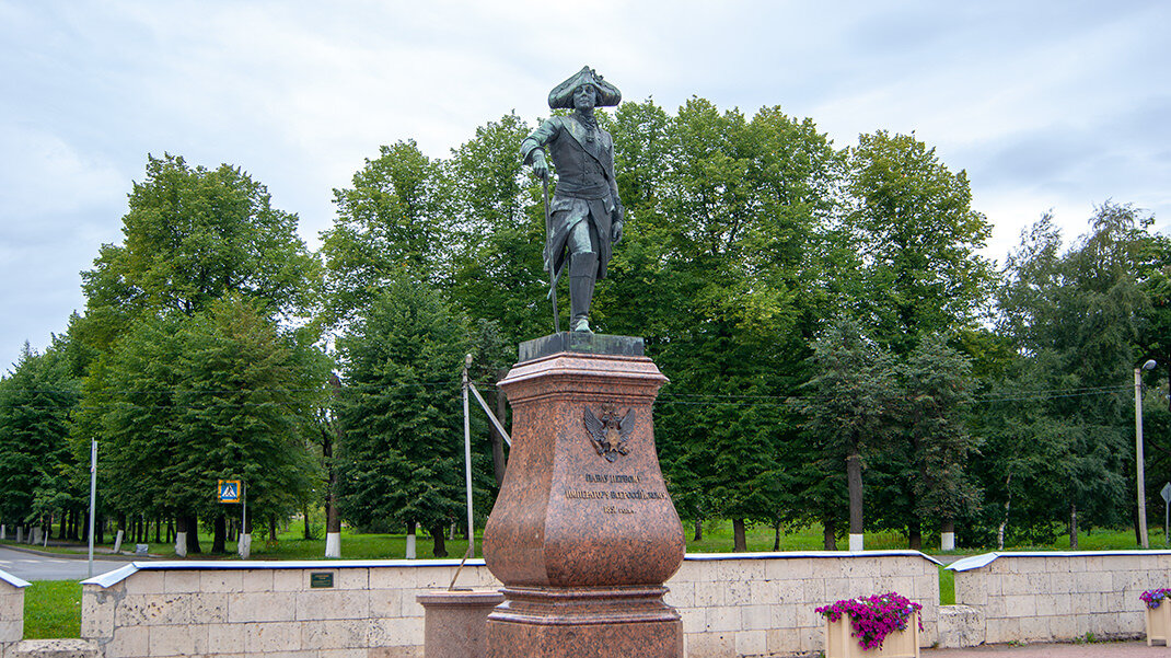 Памятник Павлу I