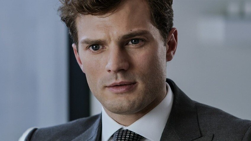 Кристиан Грей предупреждал в газете, что его вкусы очень специфичны. Кадр из фильма «50 оттенков серого»