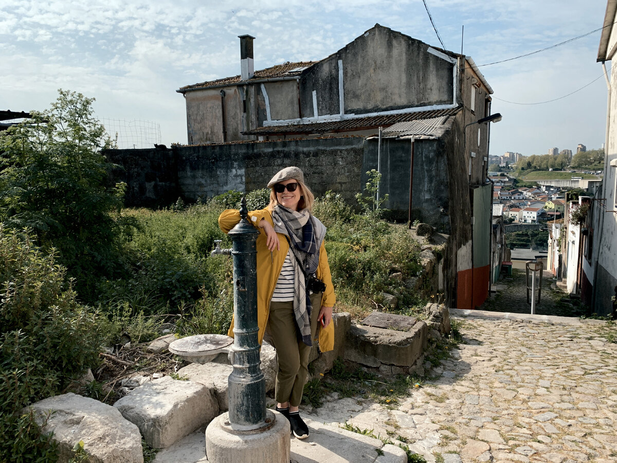 2. iPhone Xs + Dehancer / Agfa Agfacolor Portrait XPS 160