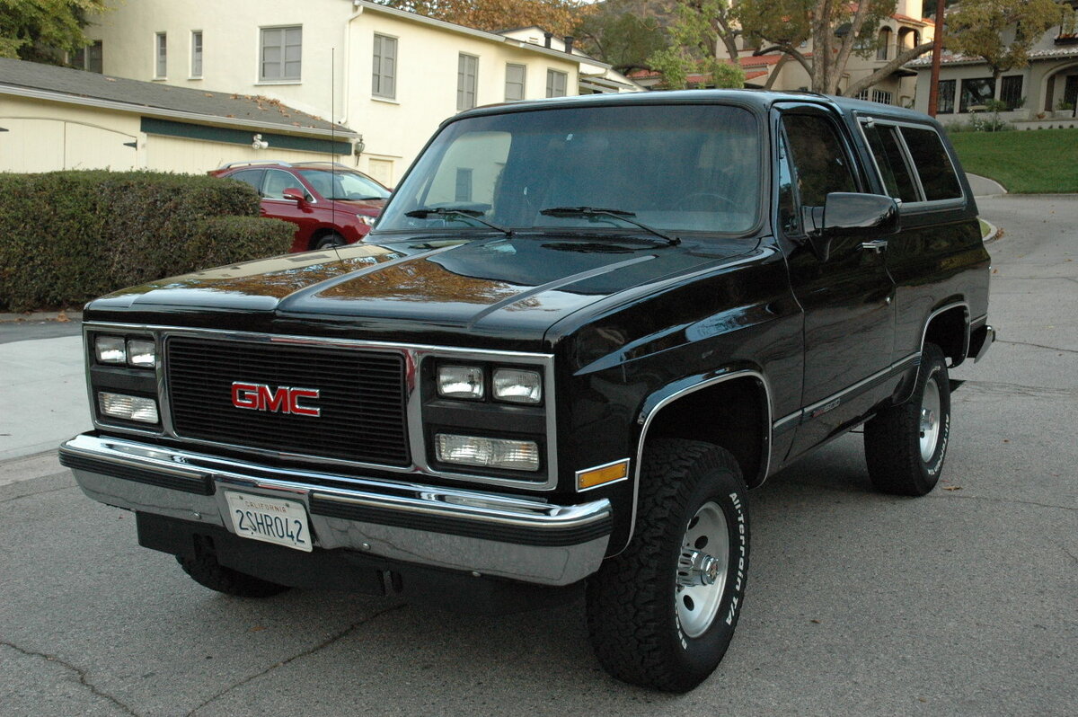Chevrolet Tahoe Suburban 1990
