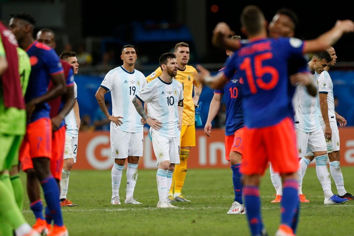 Аргентина Колумбия. Колумбия Нидерланды футбол. Argentina terma jamoasi. Колумбия нулевые.
