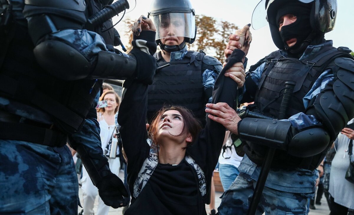 Девушка красивая... Может познакомимся..? Меня Вася зовут 