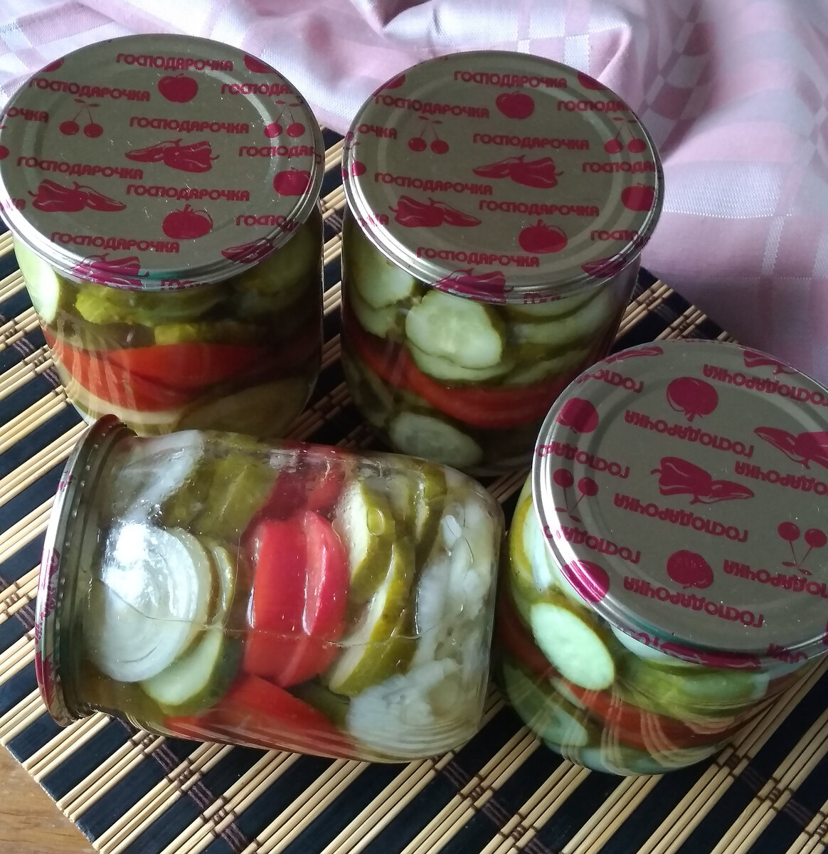 Салат из огурцов и помидоров на зиму - пошаговый рецепт с фото.