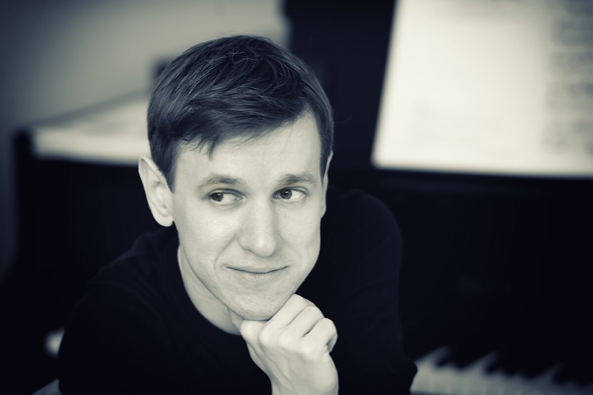 Виталий Егоров пианист