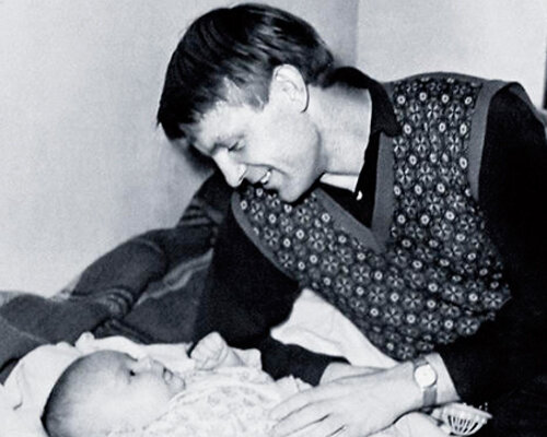 Юрий Назаров с маленьким сыном Владимиром