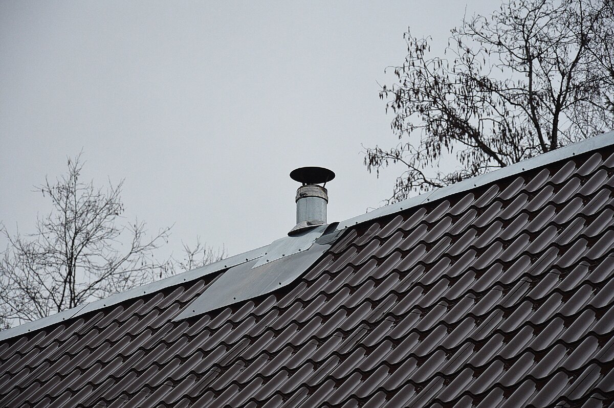 О монтаже своего дымохода я рассказывал в видео и статьях - ссылки внизу!