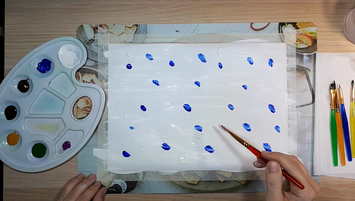 Тык-тык-тык.