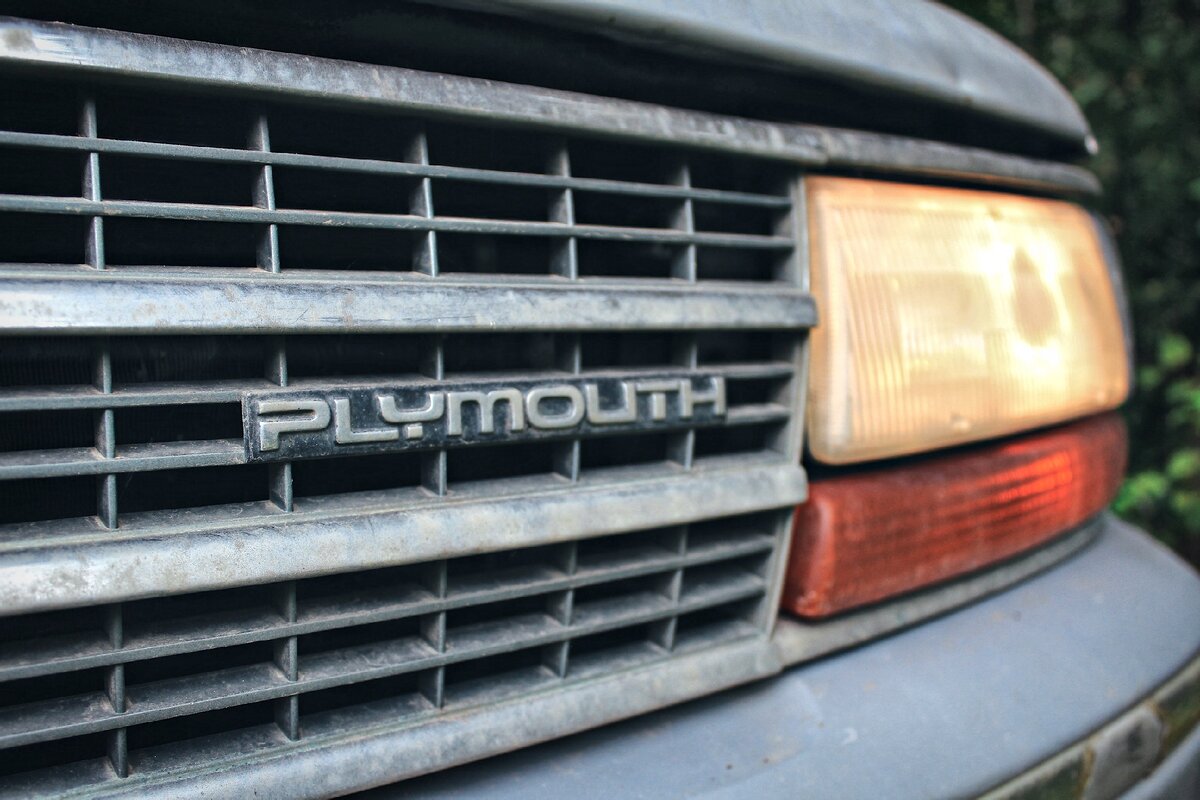 Знакомство с Plymouth Voyager 1993 года, который 10 лет простоял в гараже |  ЗахароV Drive | Дзен