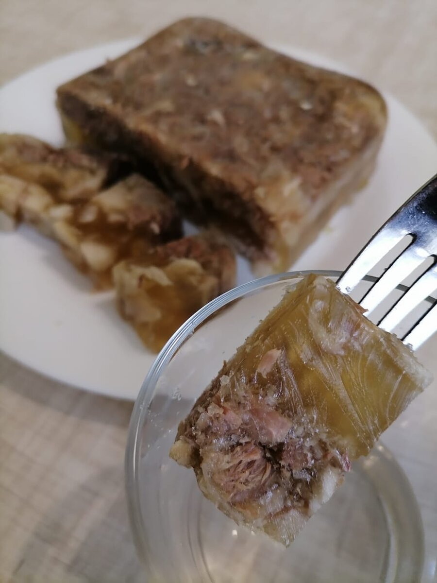 Холодец с уксусом