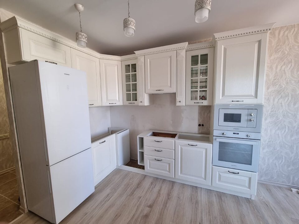 Кухня Флоренция из массива дуба от нашей команды UPLITI.RU, фабрика Явид