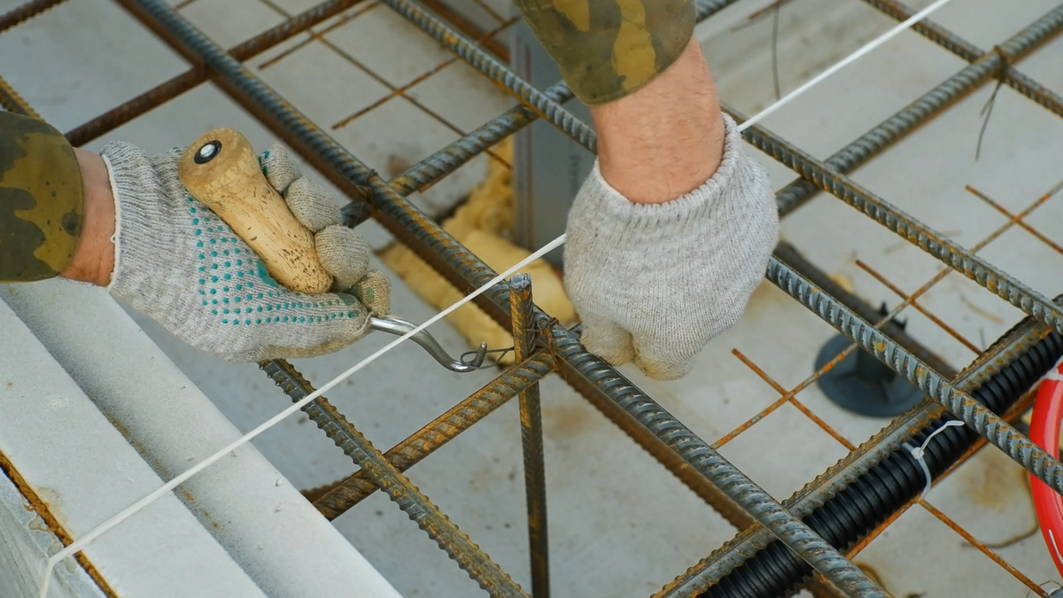 Как сделать виброрейку для бетона своими руками? Пошаговая инструкция +Видео