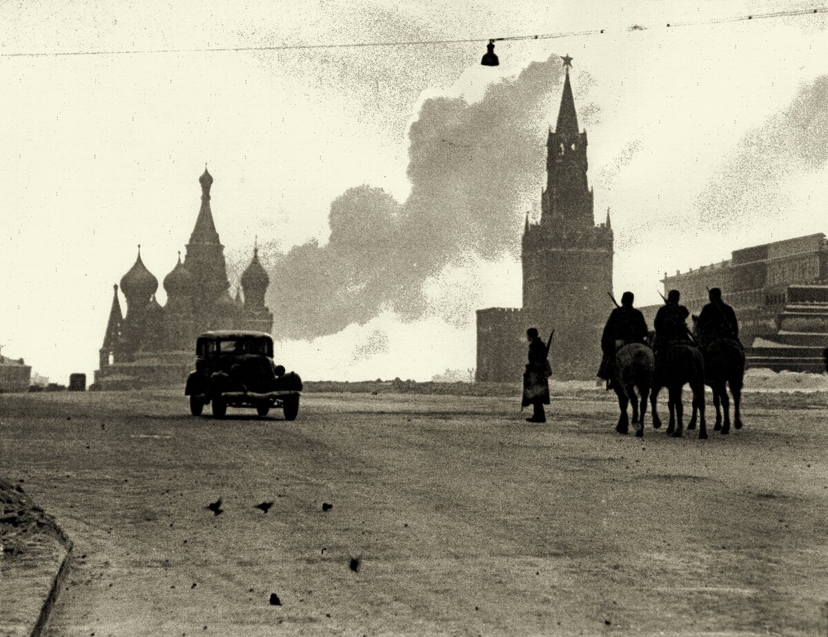 4 ноября 1941. Кремль Москва 1941. Москва в годы войны 1941-1945.