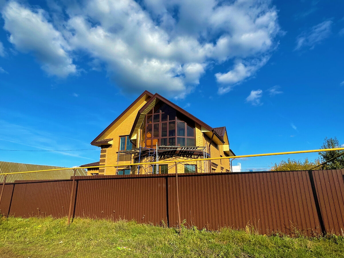 Большое и развитое село России — Комсомольское. Люди строят непривычные ...