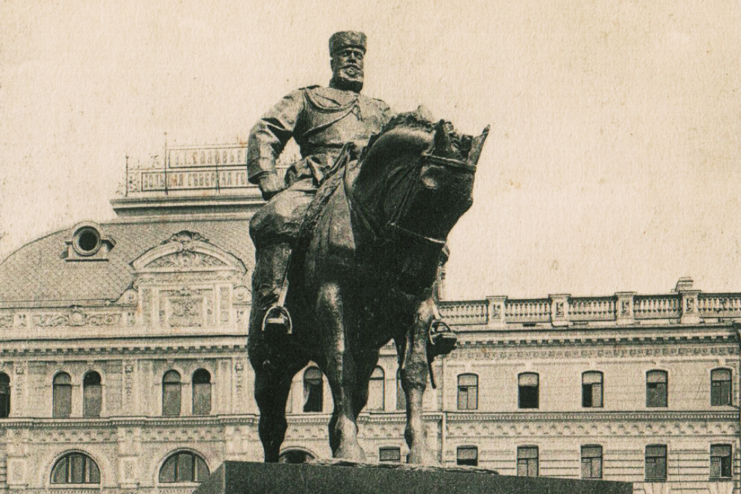 Трубецкой памятник александру. Трубецкой памятник Александру 3 в Петербурге. Памятник Александру III Паоло Трубецкого. Памятник Александру 3 Трубецкой.