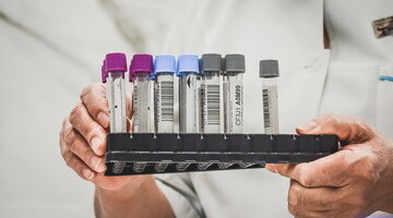 Гонка науки и коммерции: когда создадут двойную вакцину против гриппа и ковида