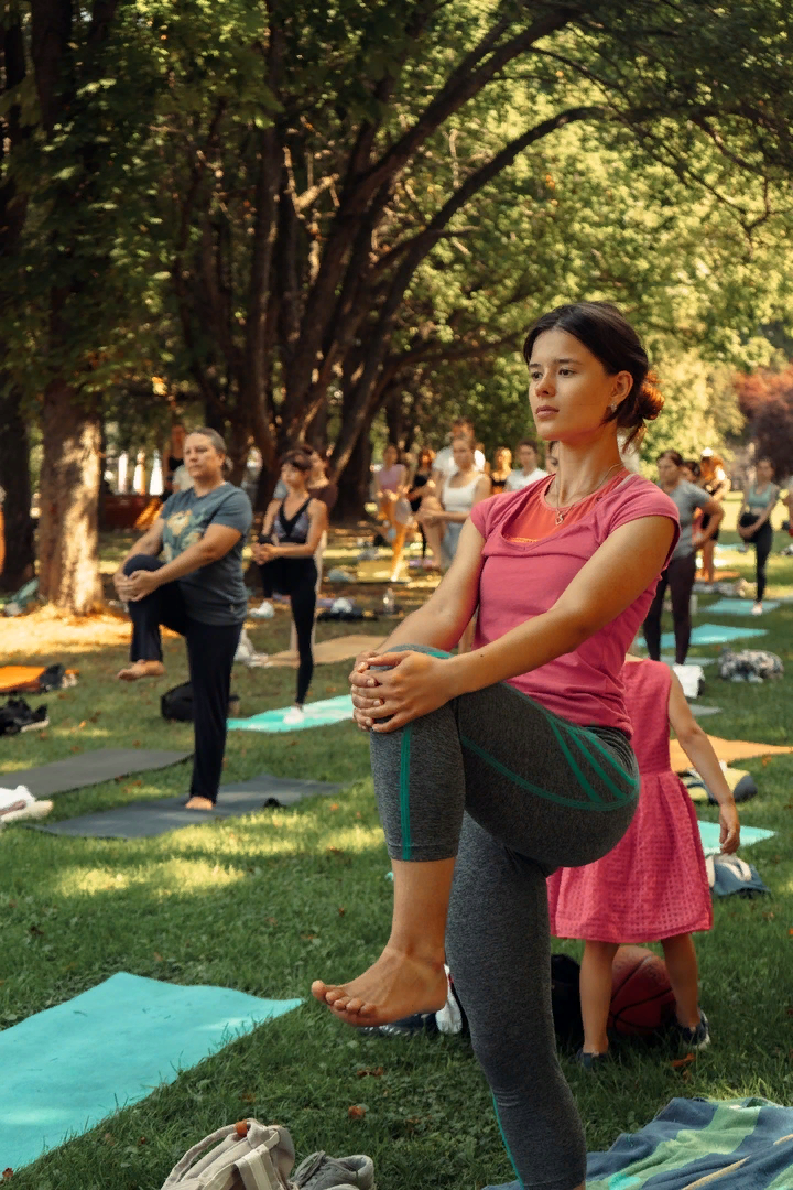 Источник: https://vk.com/yoga_v_parke_kaliningrad