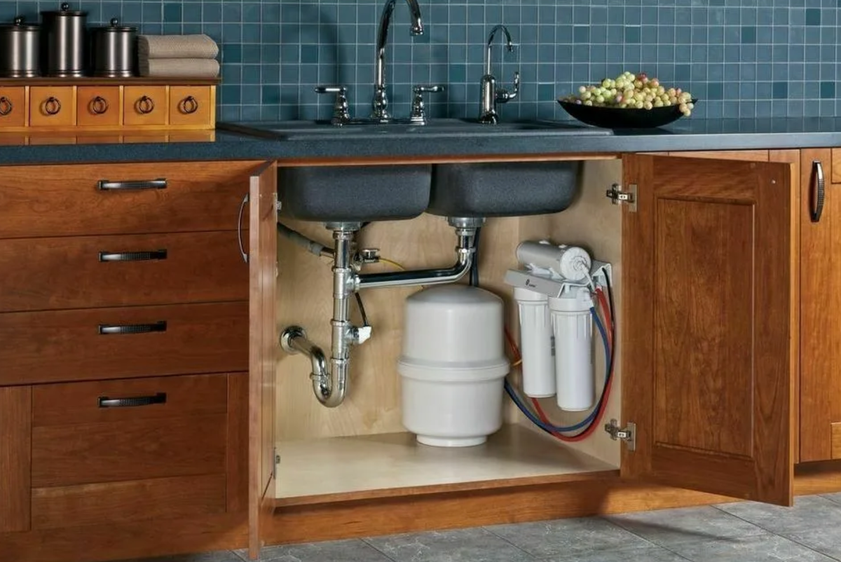 Система доочистки водопроводной воды под мойкой
