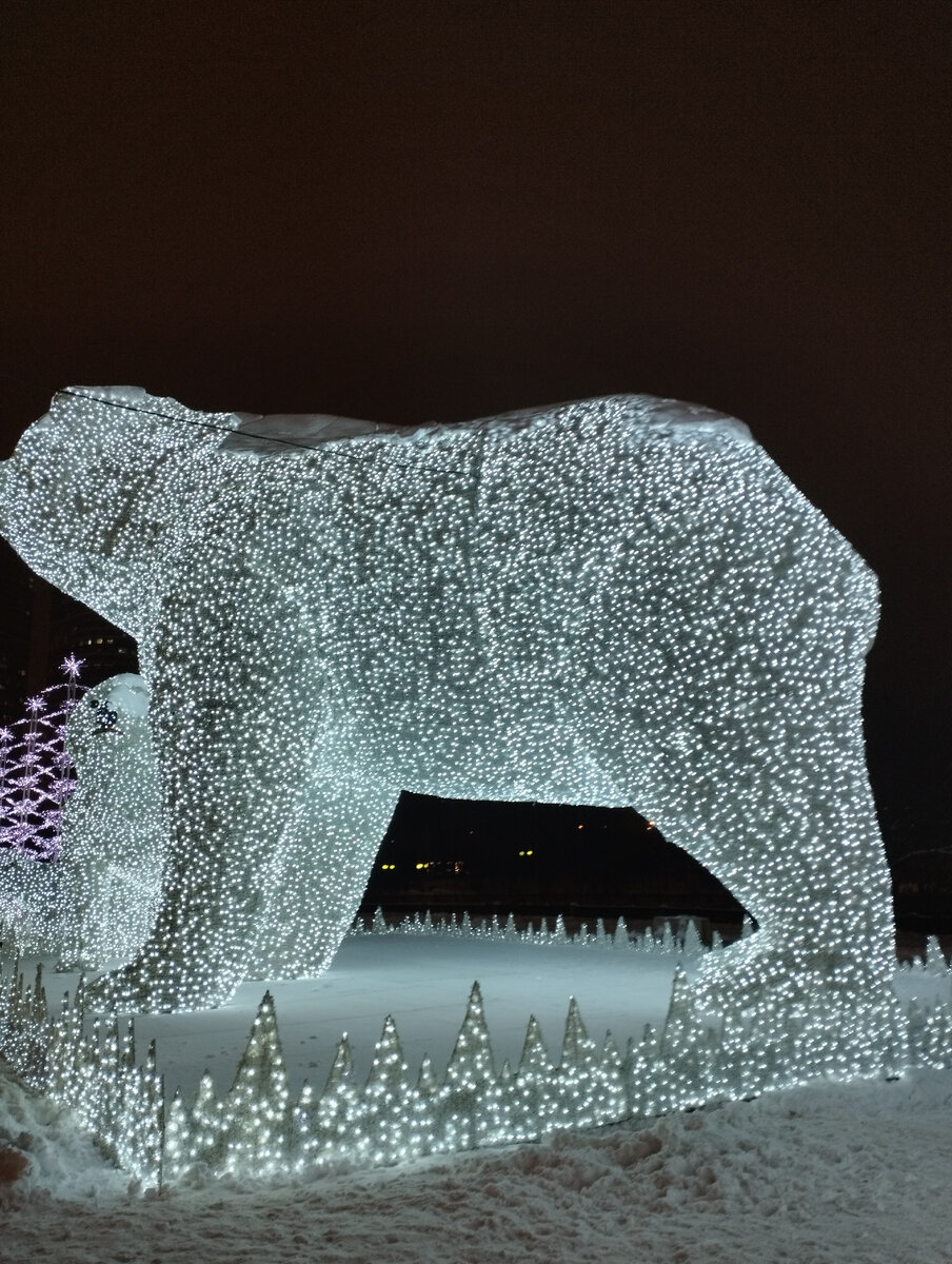 Медведица с медвежонком на льдине (ФОТО АВТОРА)